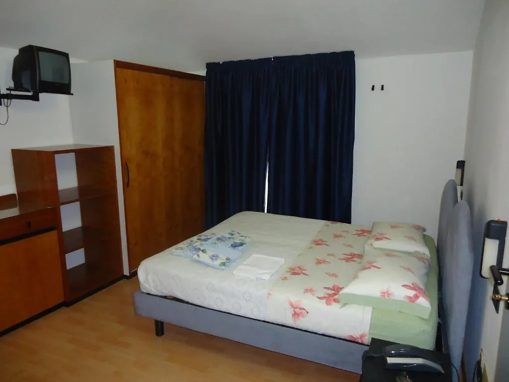 Hotel L&V Rimini
