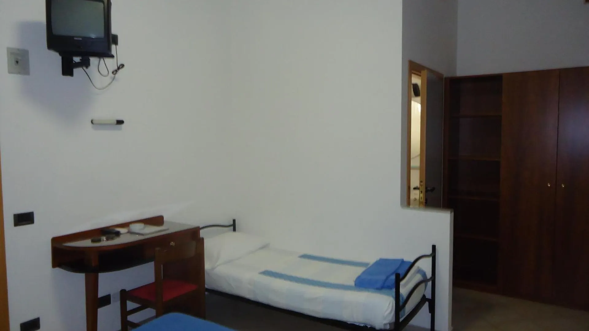 Hotel L&V ريميني