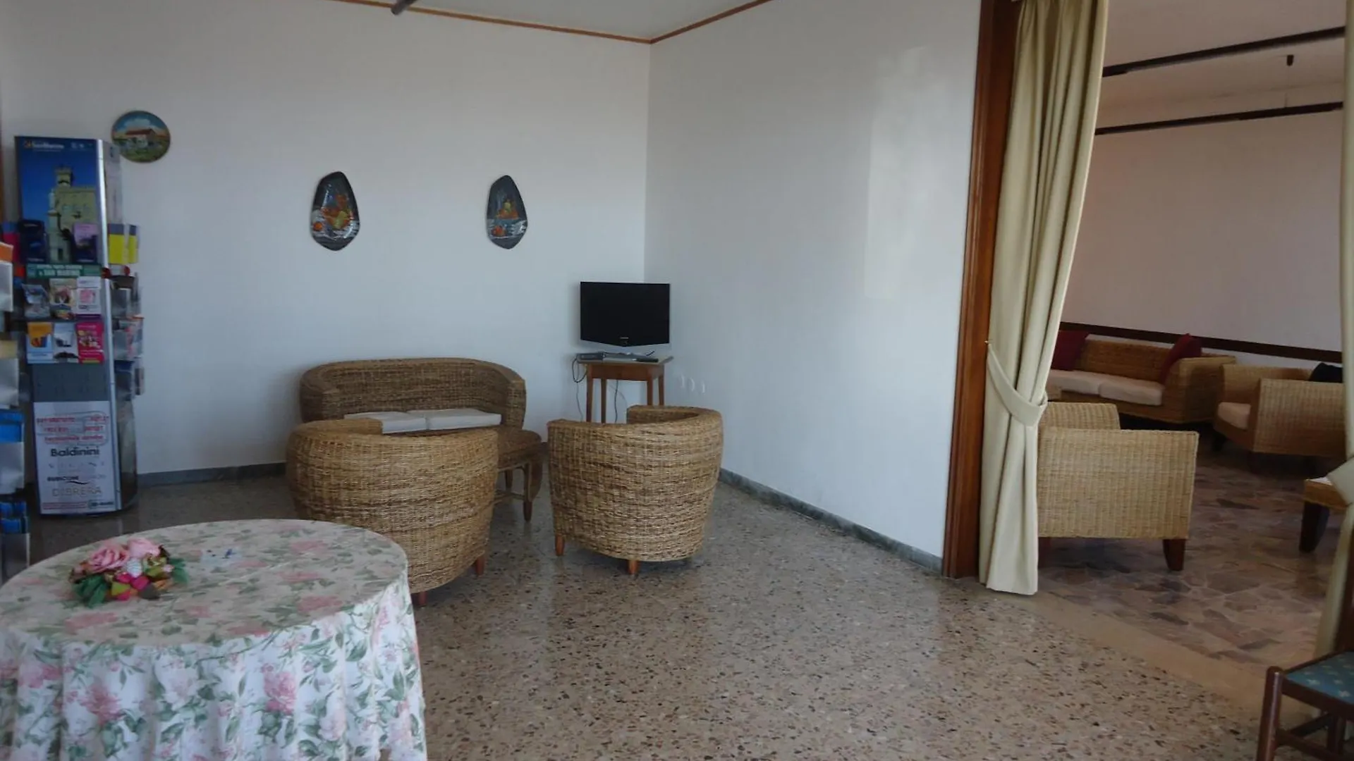 Hotel L&V ريميني 3*,  إيطاليا